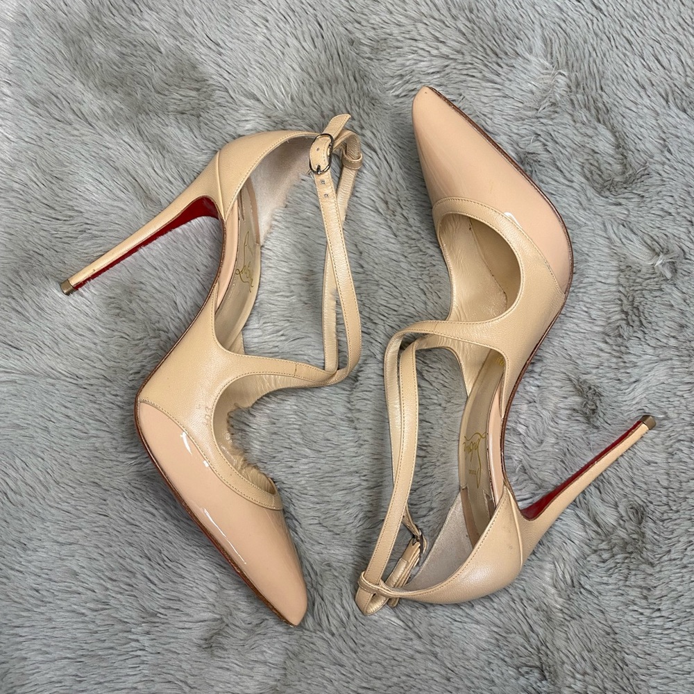 Christian Louboutin Beige Crisscross Pump Sandals Size 37